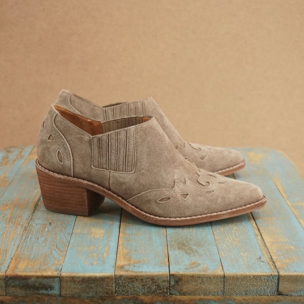 Madewell Taupe Suede Ankle Boots